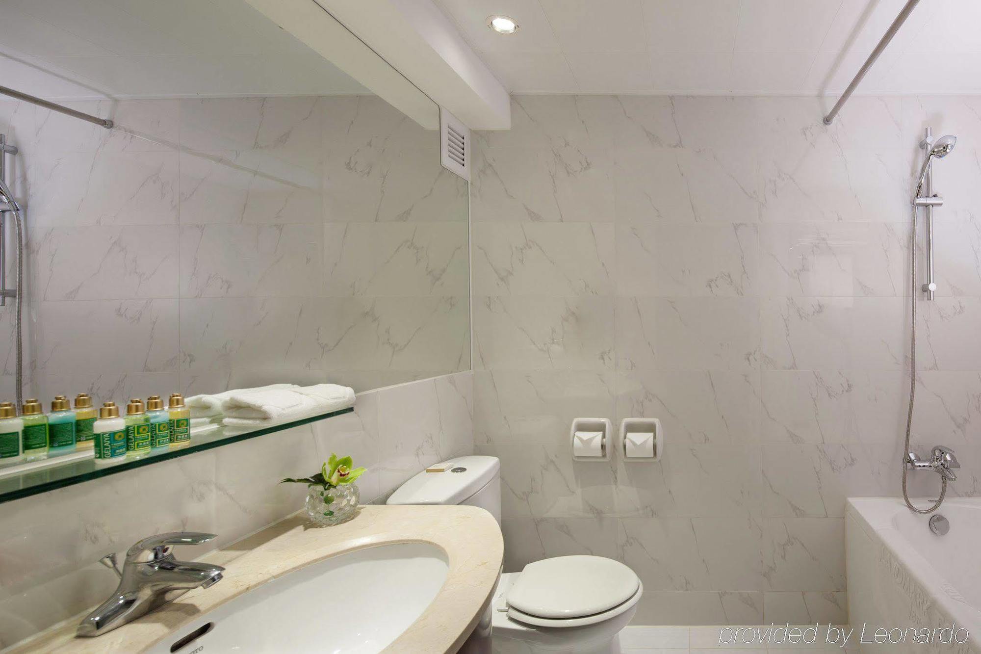 Beijing Landmark Towers Apartment Exterior photo